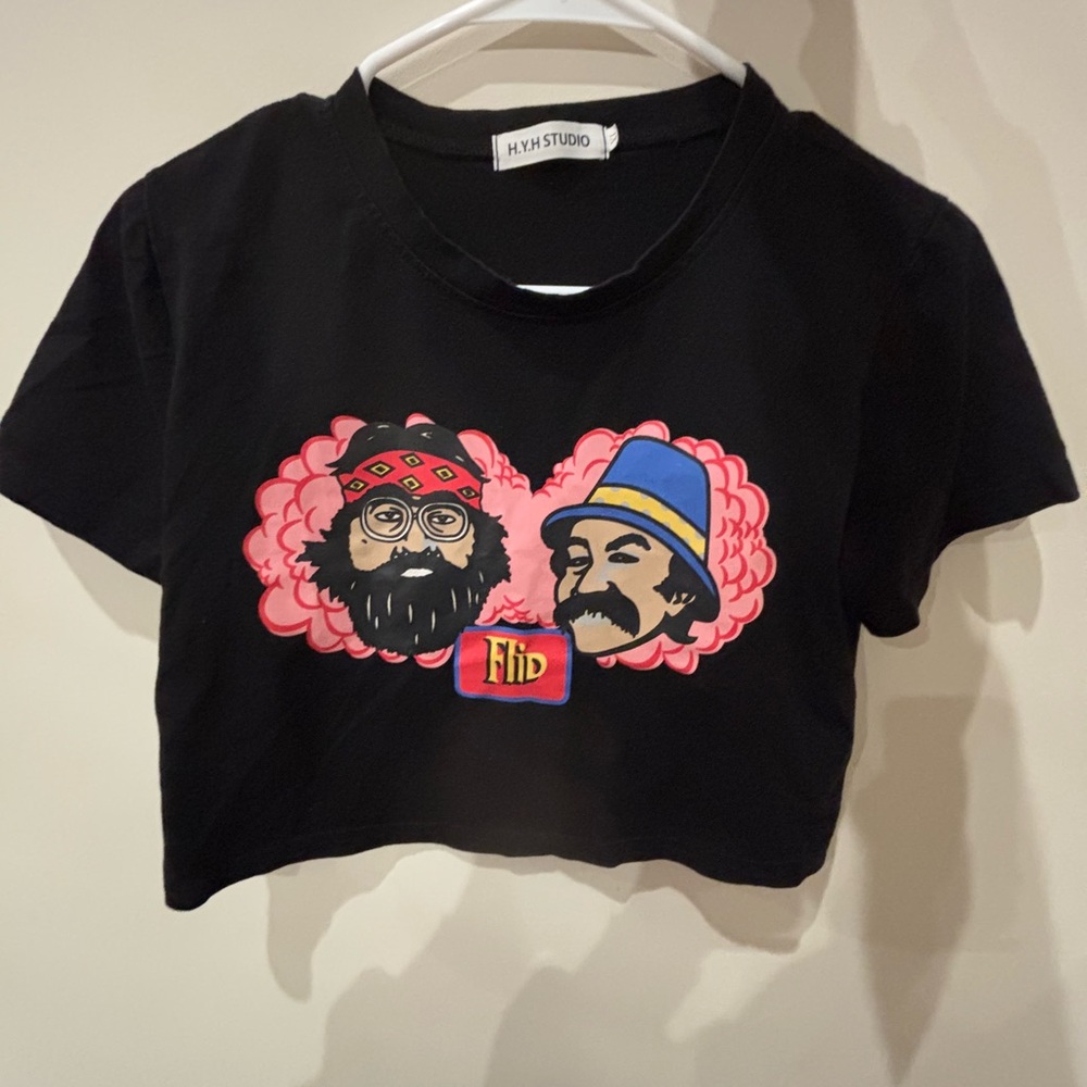 NWOT: H.Y.H Studio Black Cropped Short Sleeve Tee With “Flip” and Men Pr…